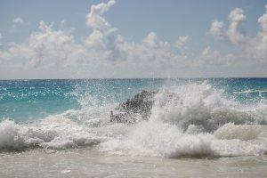 Bermuda Bound: Your Essential Travel Guide to the Island's Stunning Beaches and Rich Culture